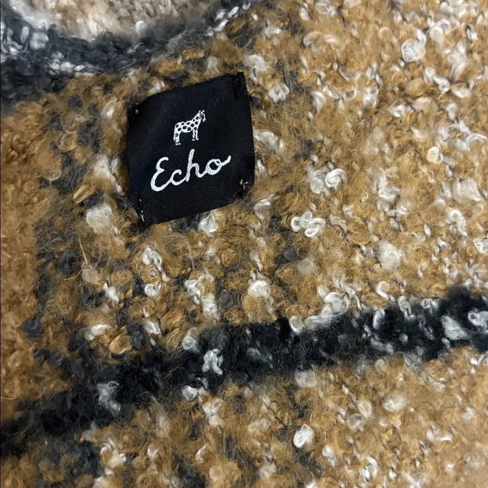 Echo Plaid Essentials Cozy Winter Poncho Wrap‎ O/S